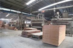 廣西桂林榕湖板材：免漆生態(tài)板做衣柜的好處